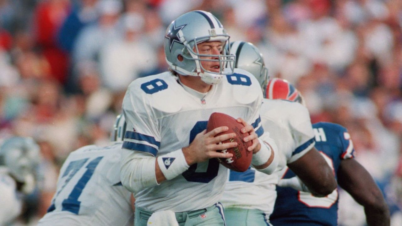 ¿Las reglas actuales benefician a los QB? Esto dice Troy Aikman