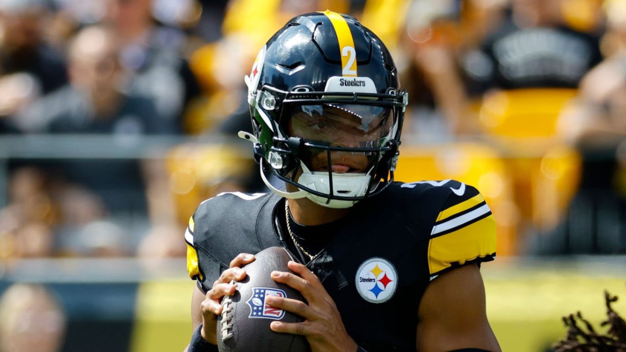 Justin Fields: “Siento mayor confianza”; ¿cómo arreglaron los Steelers al QB?