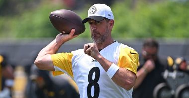 QB Aaron Rodgers, Pittsburgh Steelers