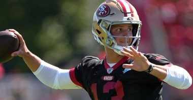 QB Brock Purdy con los San Francisco 49ers en el Training Camp de 2023