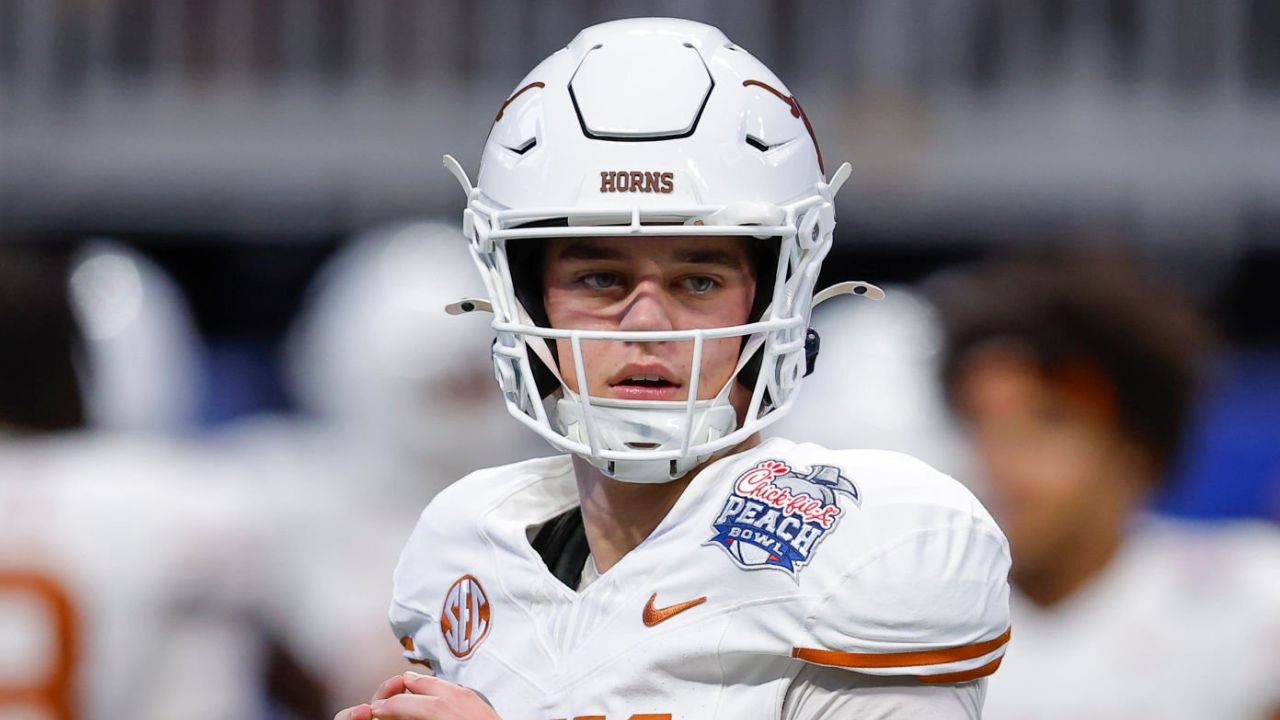 Arch Manning revela que Josh Allen y Joe Burrow son sus ejemplos a seguir