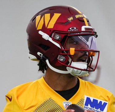 QB Jayden Daniels, Washington Commanders