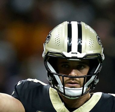 QB Derek Carr, New Orleans Saints