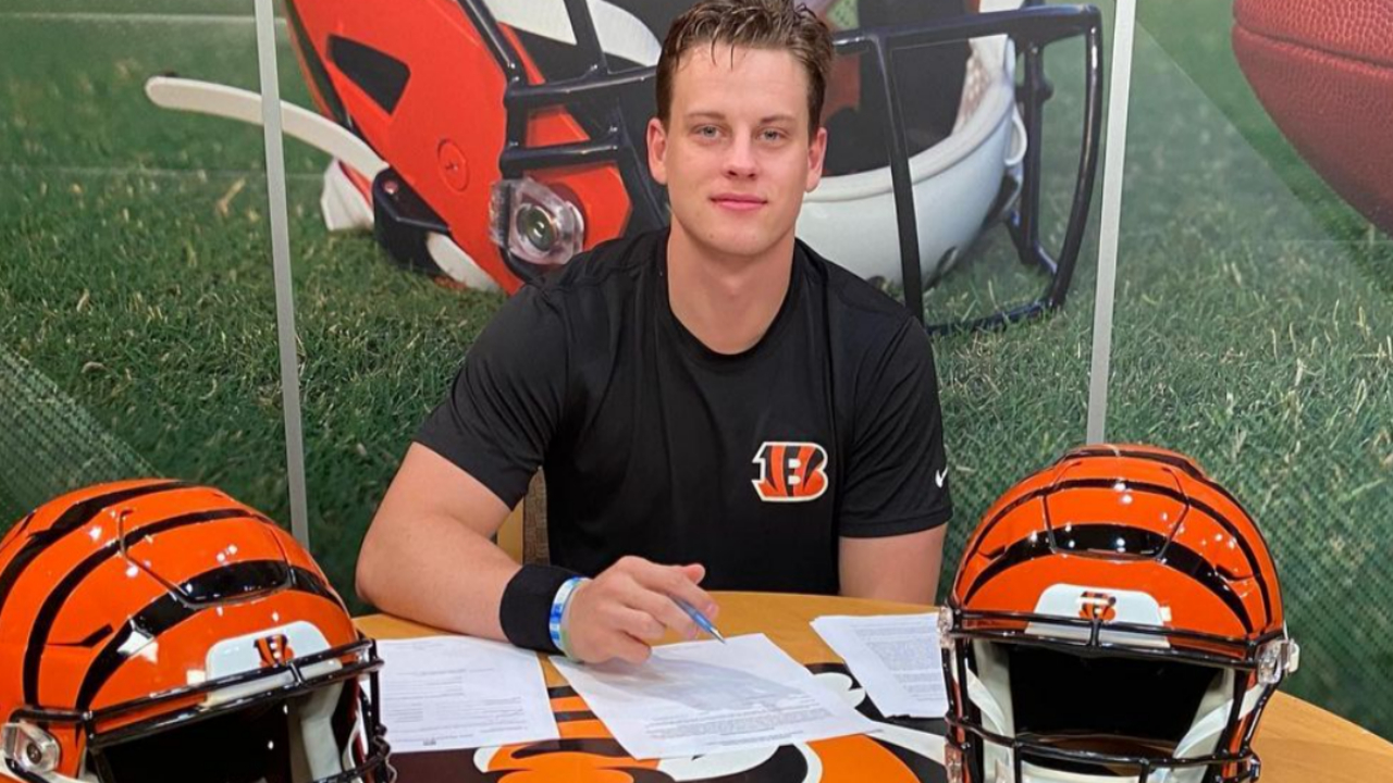 ¿Qué es una reestructuración de contrato en la NFL?