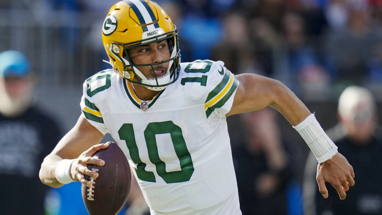 Jordan Love extiende con los Packers con acuerdo histórico