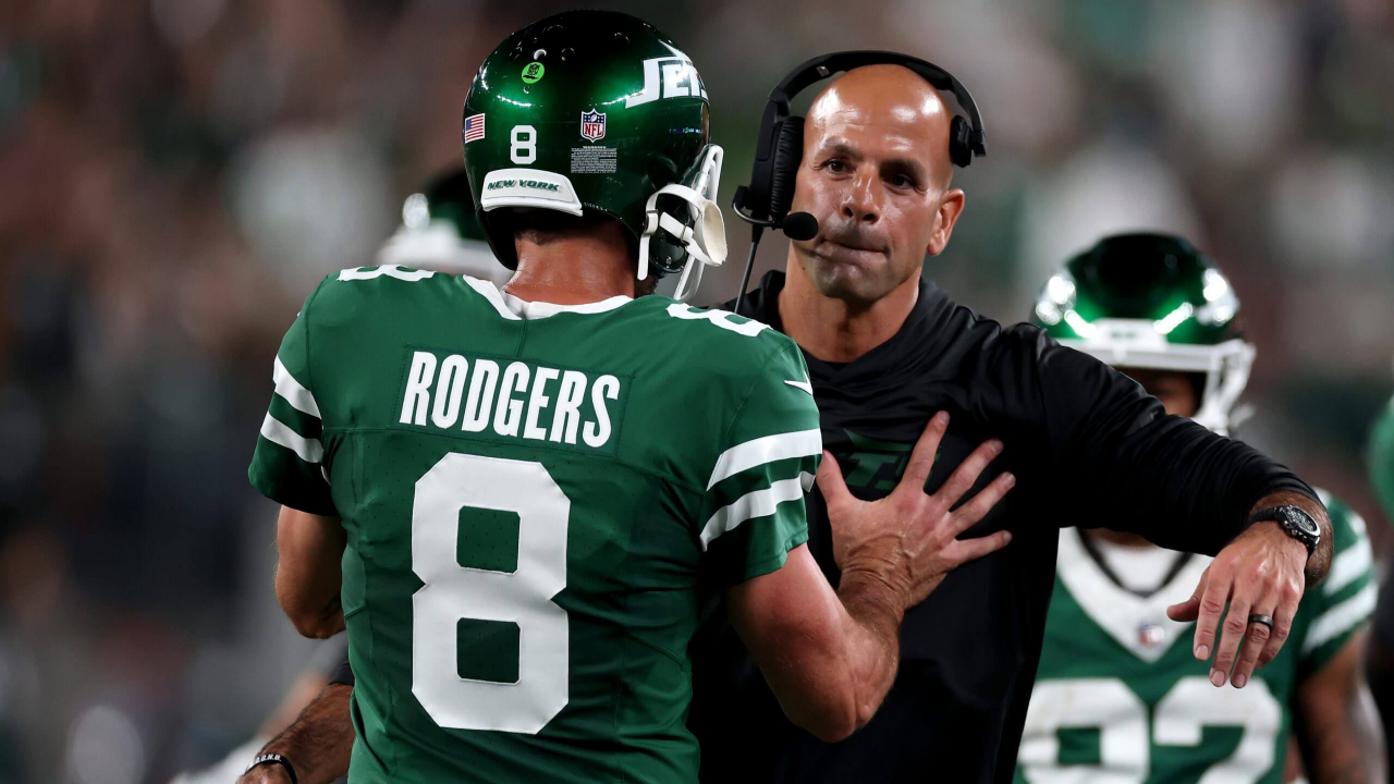 ¿Aaron Rodgers influyó en el despido de Robert Saleh? esto sabemos