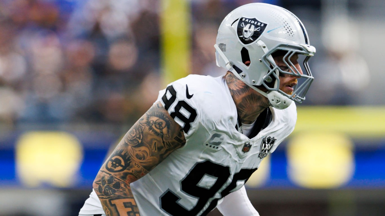 Maxx Crosby estuvo “destrozado” cuando despidieron a su coach favorito