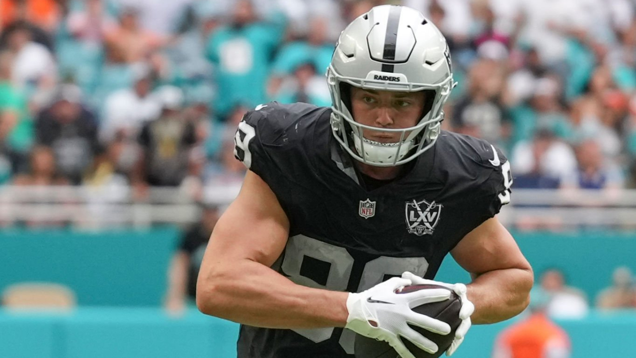 ¿Será mejor que Kelce? Brock Bowers emociona en Raiders con números históricos como TE novato