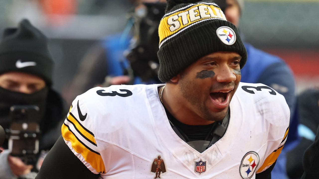 5 quarterbacks para los Seahawks en 2025; mandaron a Geno Smith a los Raiders