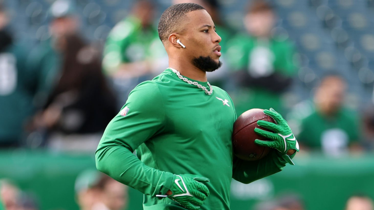 Saquon Barkley a nada de tener una temporada histórica como corredor
