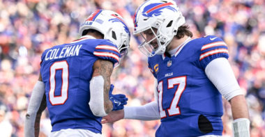 WR Keon Coleman (izquierda), QB Josh Allen (derecha), Buffalo Bills