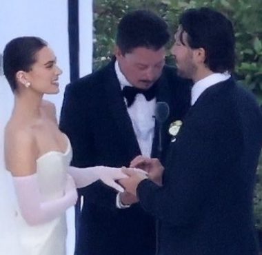Boda de lo QB Josh Allen de los Buffalo Bills con la actriz y cantante Hailee Steinfeld